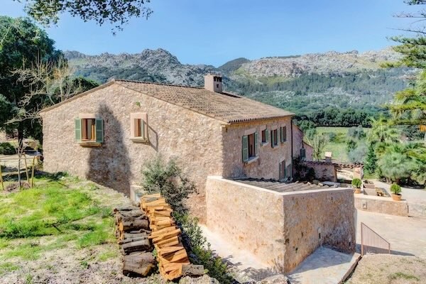 Experience the perfect holiday in a finca in Mallorca